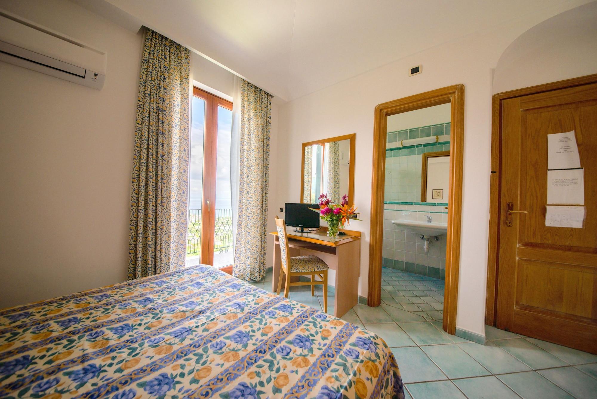 La Capannina - Hotel & Apartments 이스키아 외부 사진