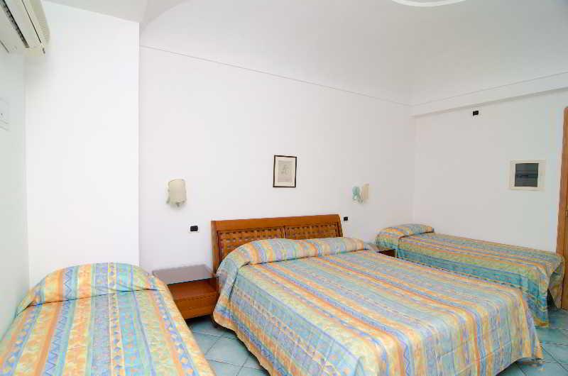 La Capannina - Hotel & Apartments 이스키아 외부 사진