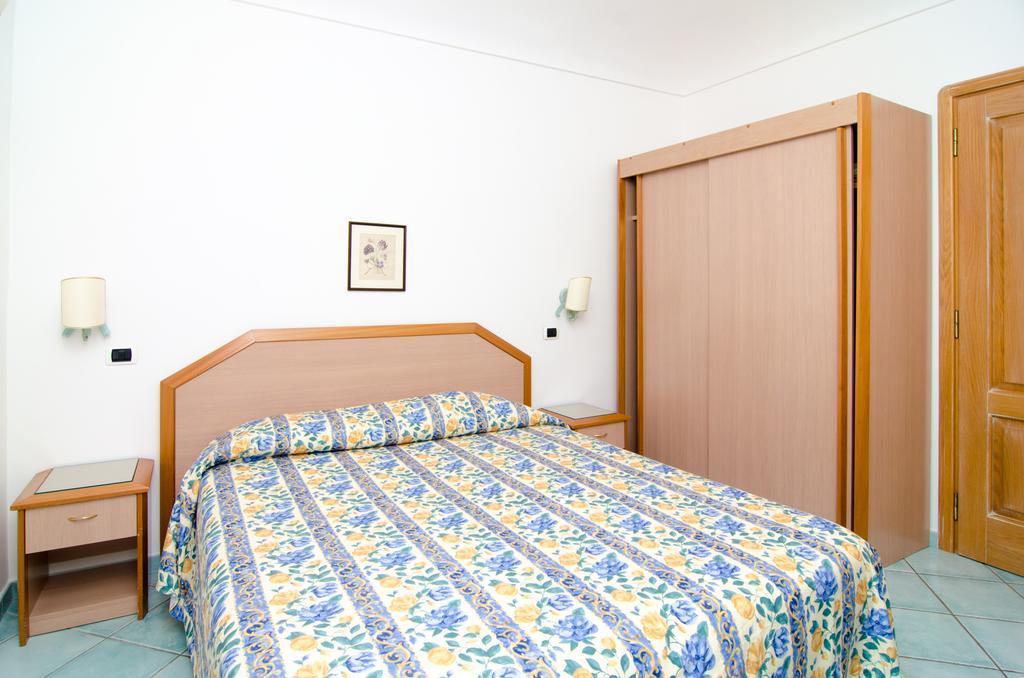 La Capannina - Hotel & Apartments 이스키아 외부 사진