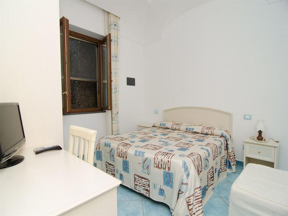 La Capannina - Hotel & Apartments 이스키아 외부 사진
